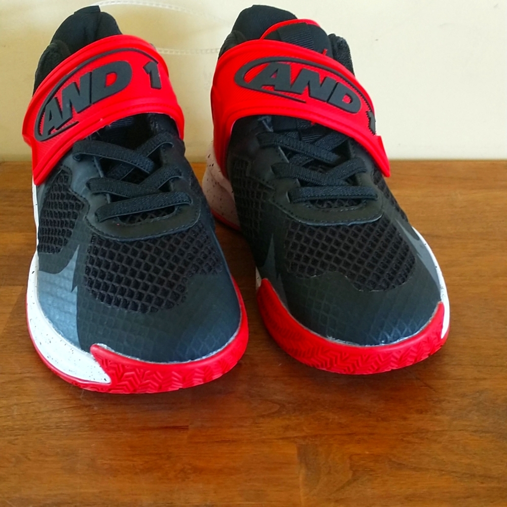 And 1 Ballistic - 5Y
